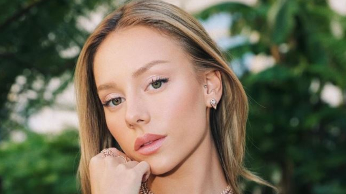Ester Expósito rompe su silencio sobre el Mundial... y una pregunta sobre Mbappé se lleva toda la atención