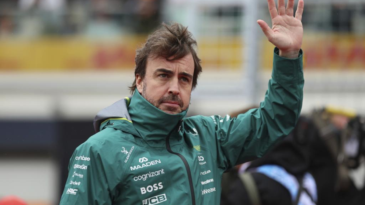 Alonso: "Me gustaría tener una buena carrera antes de decidir, eso ayudaría"