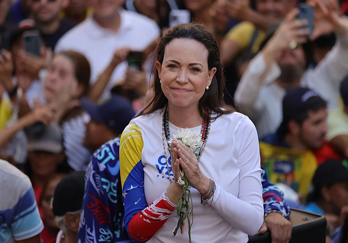 Así ha frenado Trump el regreso de María Corina Machado para sostener a Delcy Rodríguez tras el terremoto