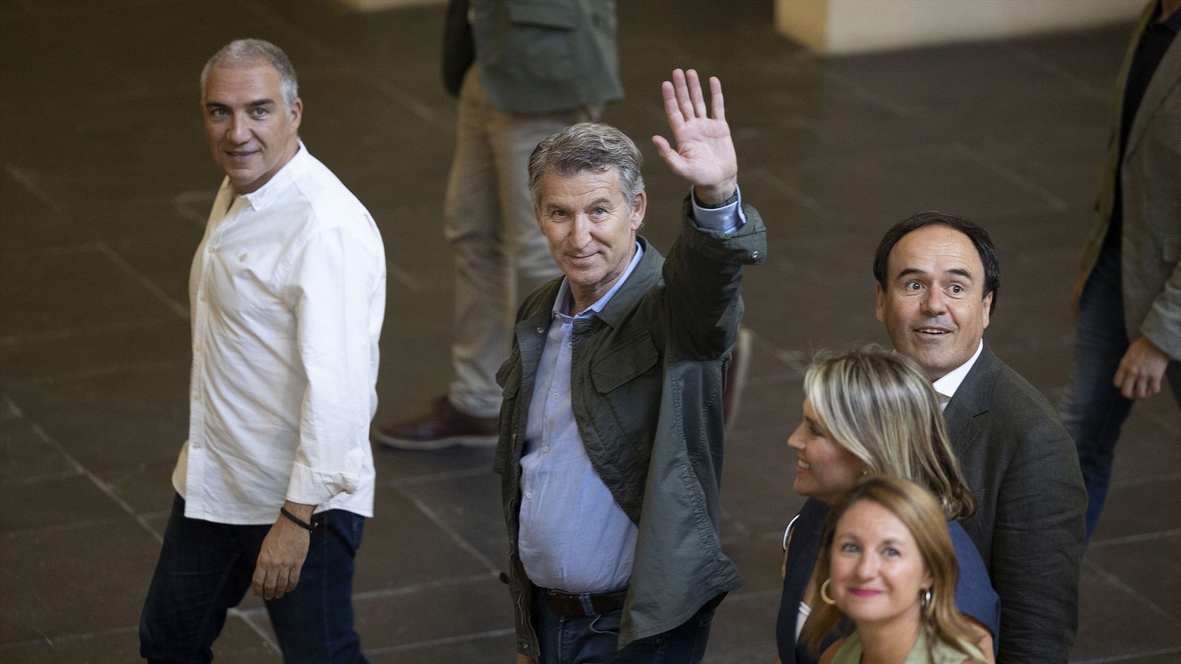 Llorca pide un 'ministro' para la Comunitat y Feijóo responde: "Tendrás un presidente comprometido con ella"