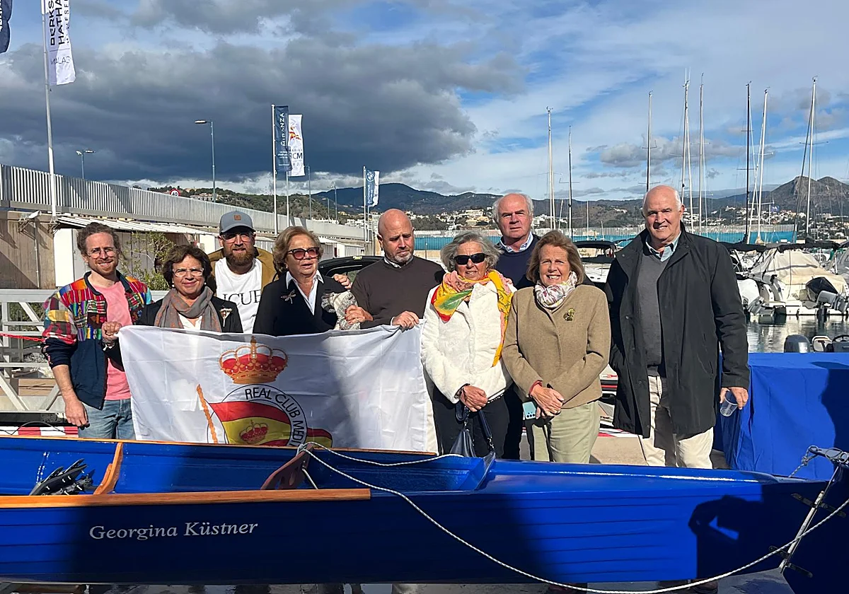 El Real Club Mediterráneo bautiza cuatro nuevos botes en el Trofeo Presidente de Remo