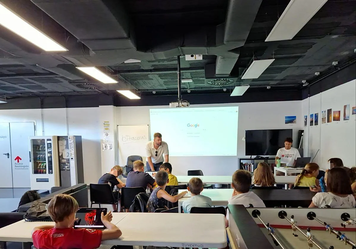Rincón de la Victoria organiza un Campamento de Programación de Videojuegos