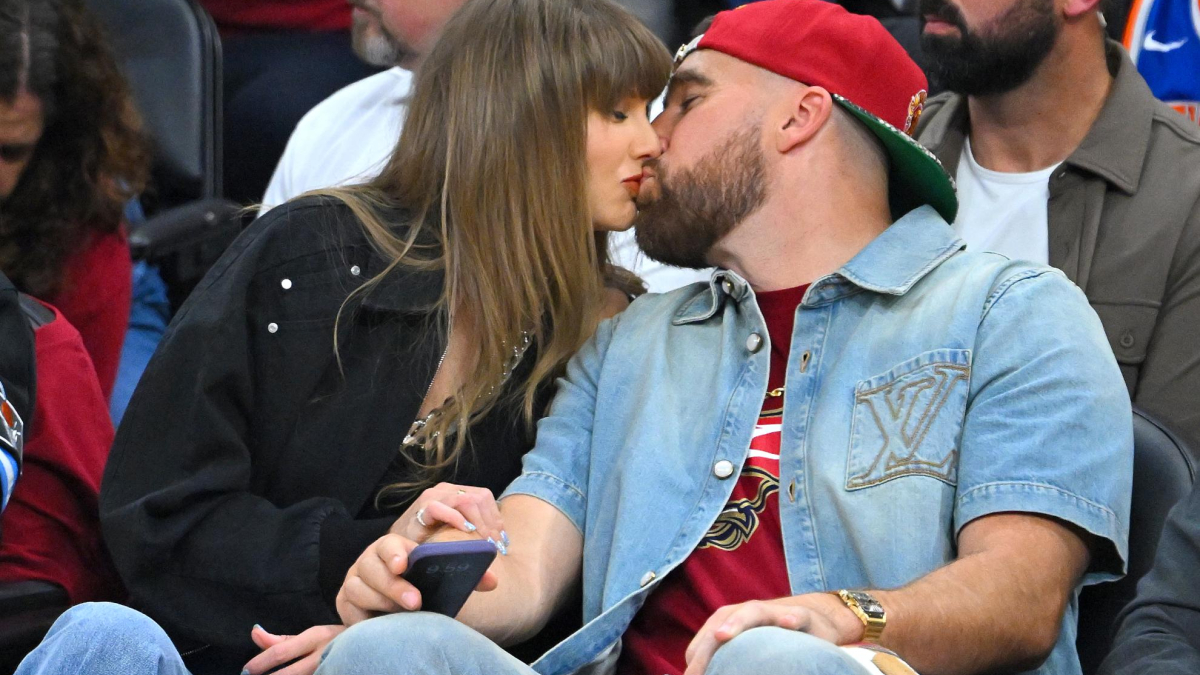 Taylor Swift y Travis Kelce ya son marido y mujer: se dan el 'sí quiero' en una multitudinaria boda en Nueva York