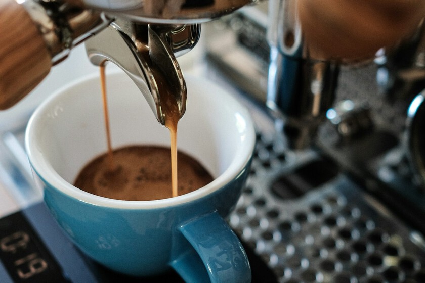 Llevamos un siglo calentando agua para hacer café. No hacía falta: basta con ultrasonidos