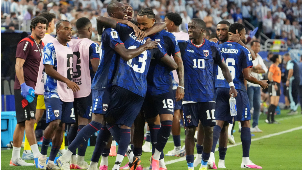 Fiestón en Cabo Verde, 'campeón' de este Mundial