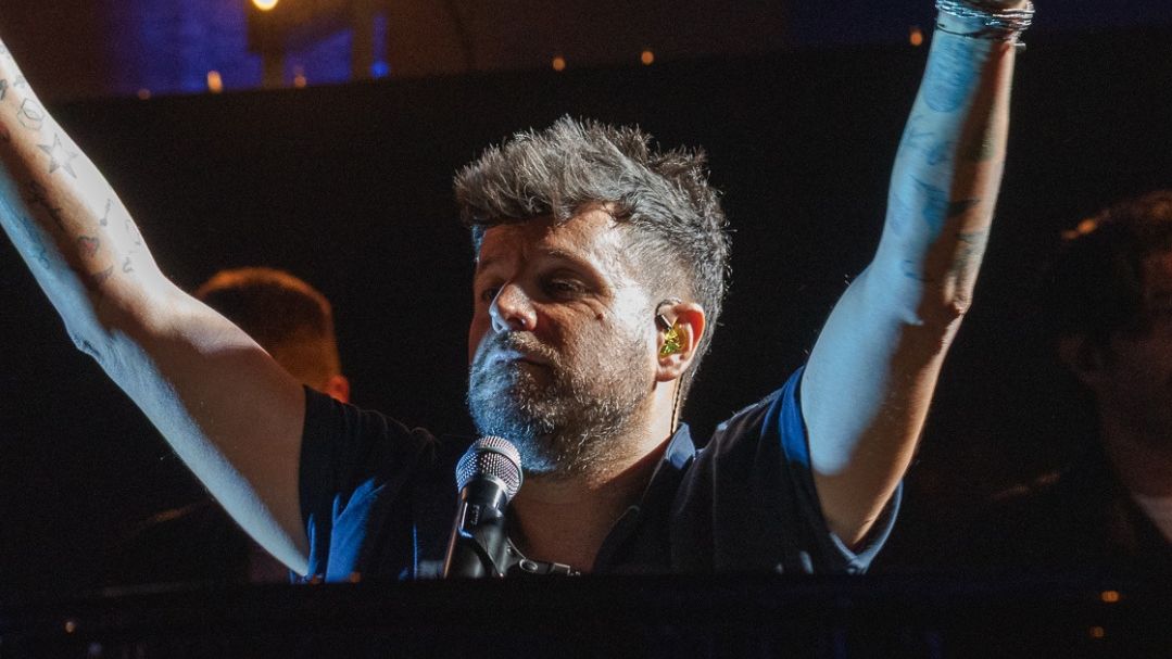 Pablo López, trasladado de urgencia a un hospital tras cancelar su concierto en Fuengirola: "Estoy destrozado"