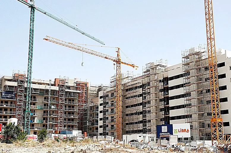 Los expertos prevén una caída de la demanda de vivienda por la subida precios y de tipos