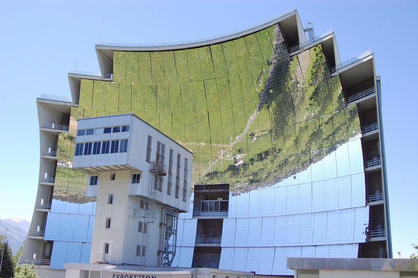 La instalación solar más potente del mundo está en los Pirineos, alcanza 3.500 °C y no es una central eléctrica