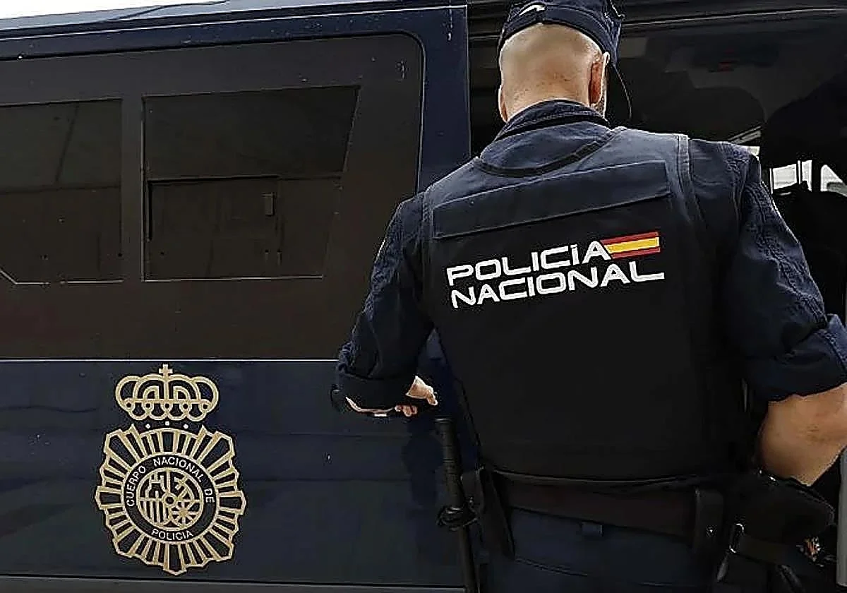 Una joven muere tras enganchar la rueda de su moto con una bandera de Marruecos que llevaba al cuello