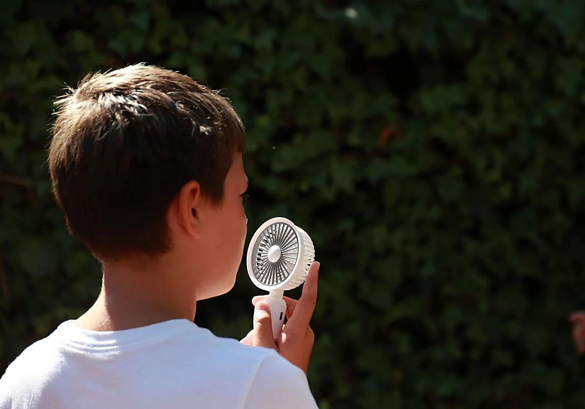 La nueva ola de calor llegará a Malaga el martes: Aemet activa un aviso amarillo