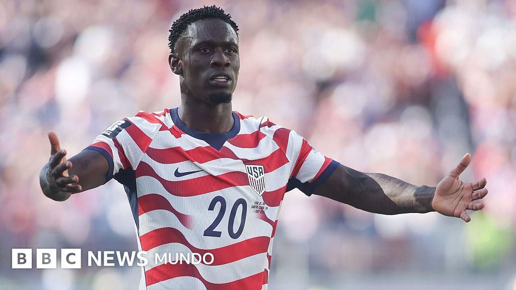 "Cruza una línea roja": por qué es tan escandalosa la decisión de la FIFA de suspender la sanción al goleador de EE.UU., Folarin Balogun, tras una llamada de Trump