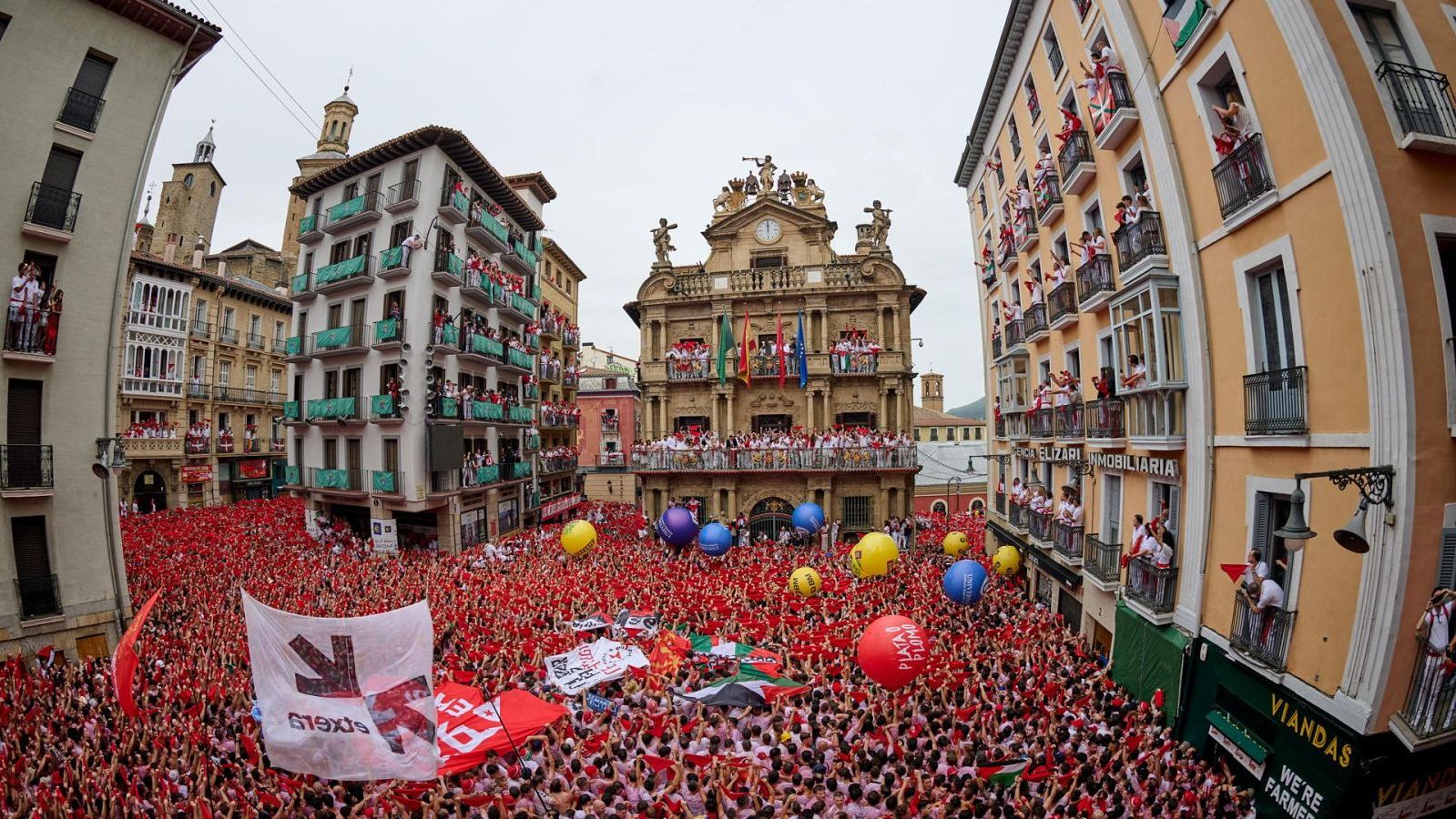 Chupinazo de San Fermín 2026 | Comienzan las fiestas más populares de Pamplona y dónde seguir el minuto a minuto