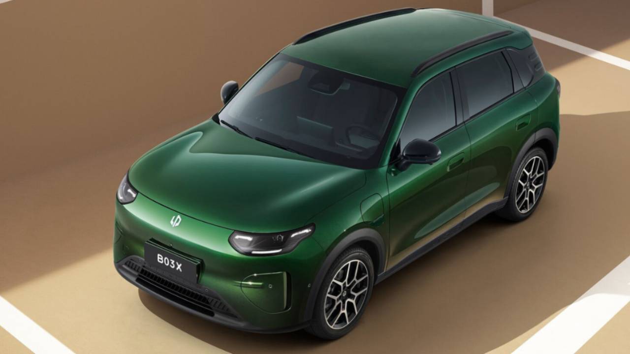 Leapmotor pone precio a su B03X en España... solo 17.500 euros: se lo pone difícil al BYD Atto 2