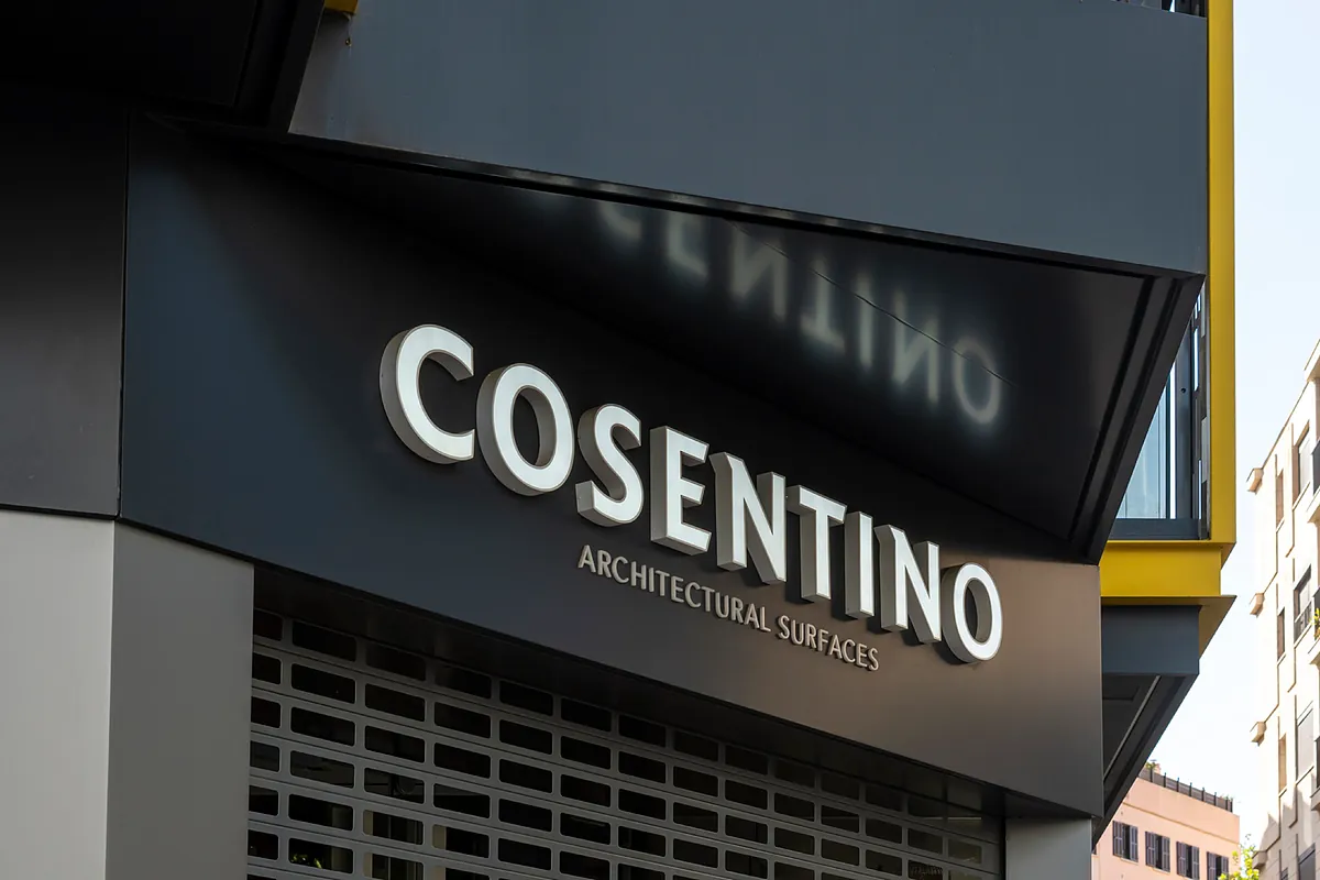 La familia Cosentino reduce su dividendo un 56% en dos años