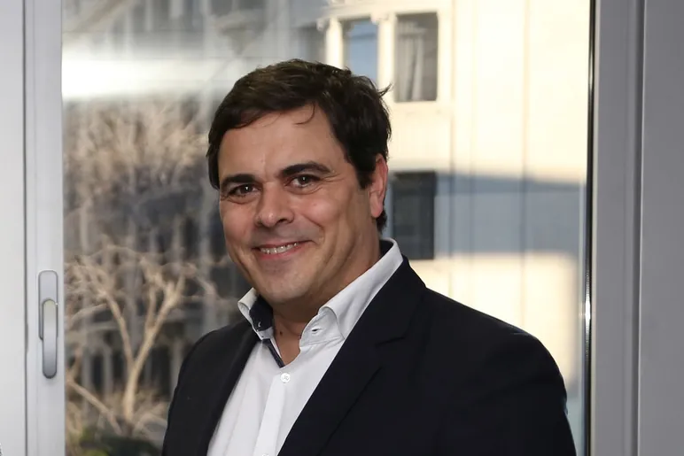 Mestral se une a Encomenda para invertir 50 millones en pymes