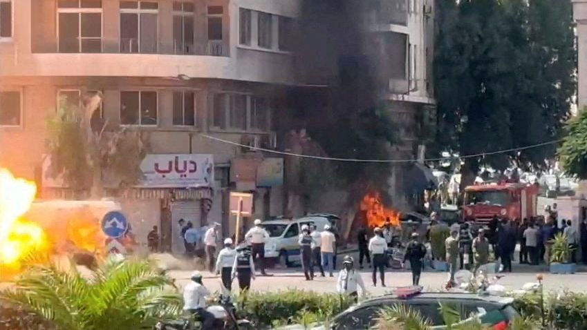 Sobresalto en la visita de Macron a Damasco: varias explosiones cerca de su hotel dejan al menos 18 heridos