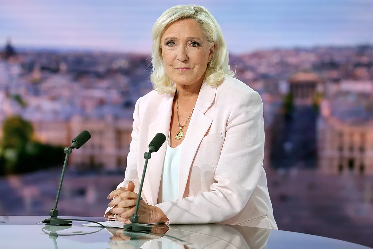 Le Pen se presentará a las elecciones francesas a pesar de llevar el brazalete electrónico