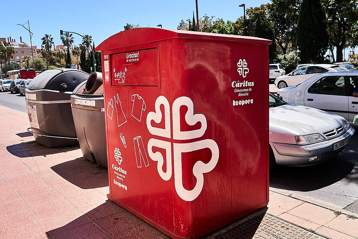 Por qué se atasca en España el reciclaje textil y cómo abordarlo
