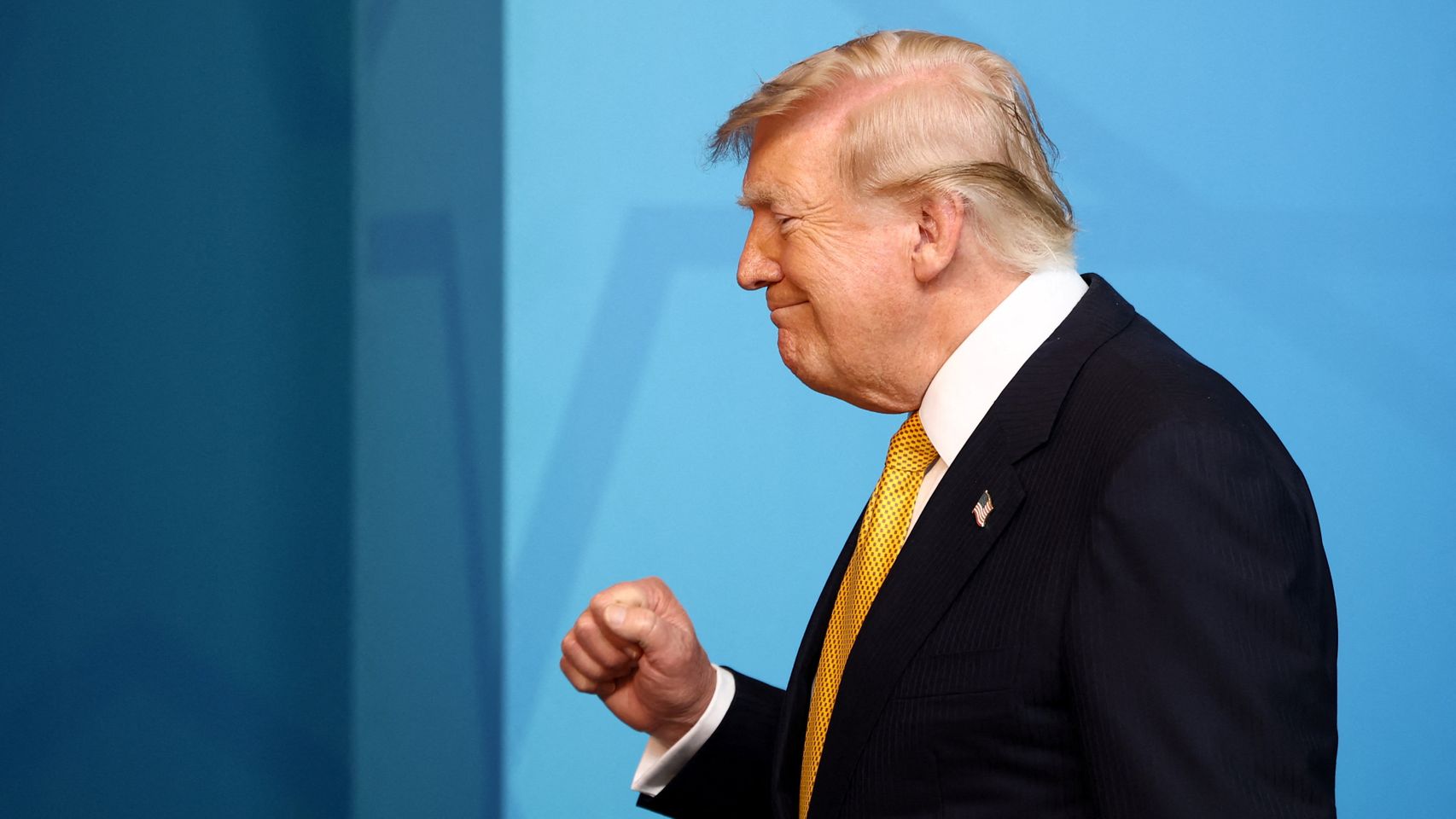 Trump dice que el alto el fuego con Irán "se ha acabado" tras los ataques cruzados pero que la negociación puede continuar