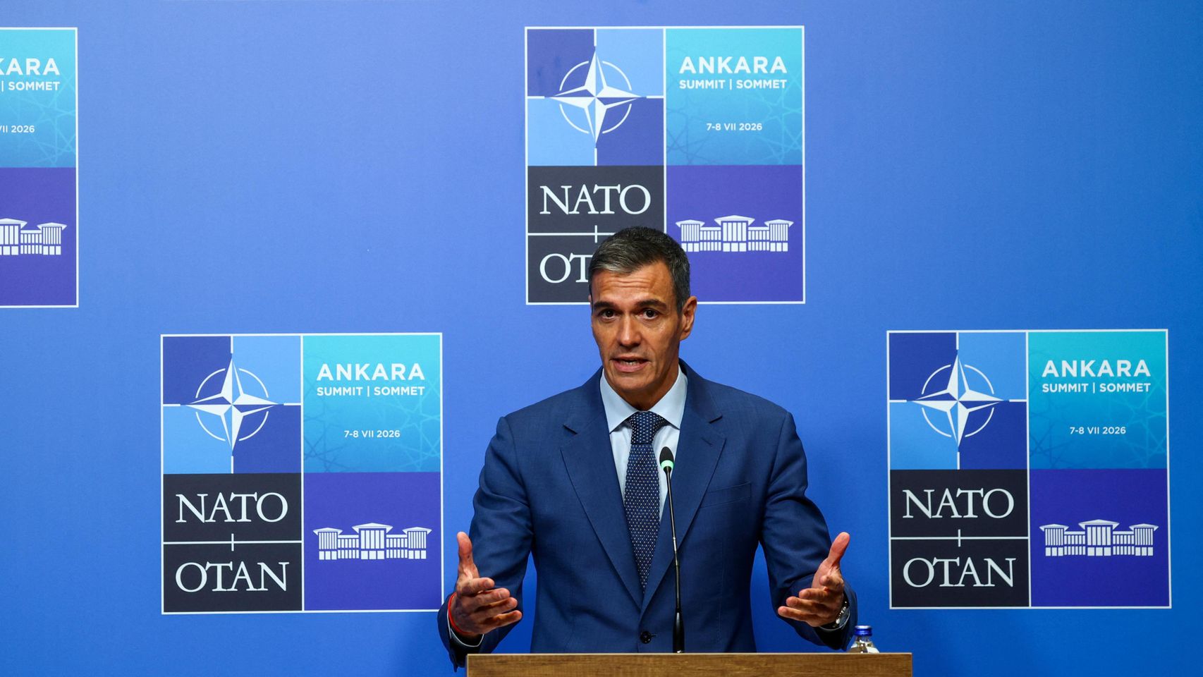 Sánchez y Trump hablaron "sin tirantez" del Mundial y de golf tras la embestida del presidente de EEUU contra España