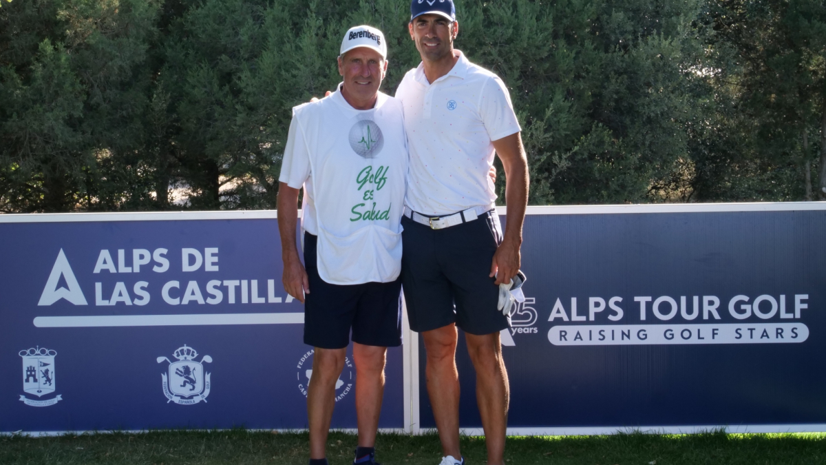 Álvaro Quirós y su sorprendente 'caddie' en el Alps Tour: Olazábal