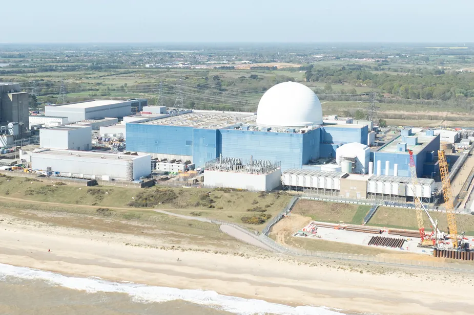 Reino Unido resuelve su 'Almaraz' y alarga 20 años la vida de su última nuclear