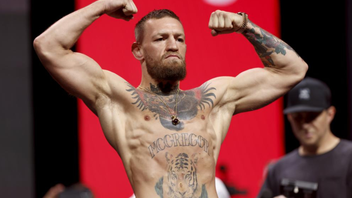 El entrenador de McGregor sobre su preparación: "Ha estado durmiendo en el gimnasio"