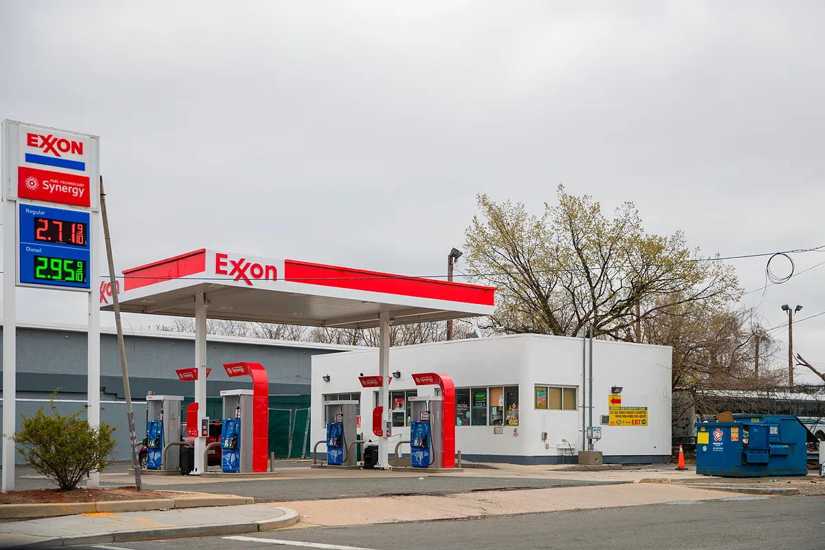 Los beneficios extraordinarios de las grandes petroleras por la guerra de Irán provocan un enfrentamiento con Trump