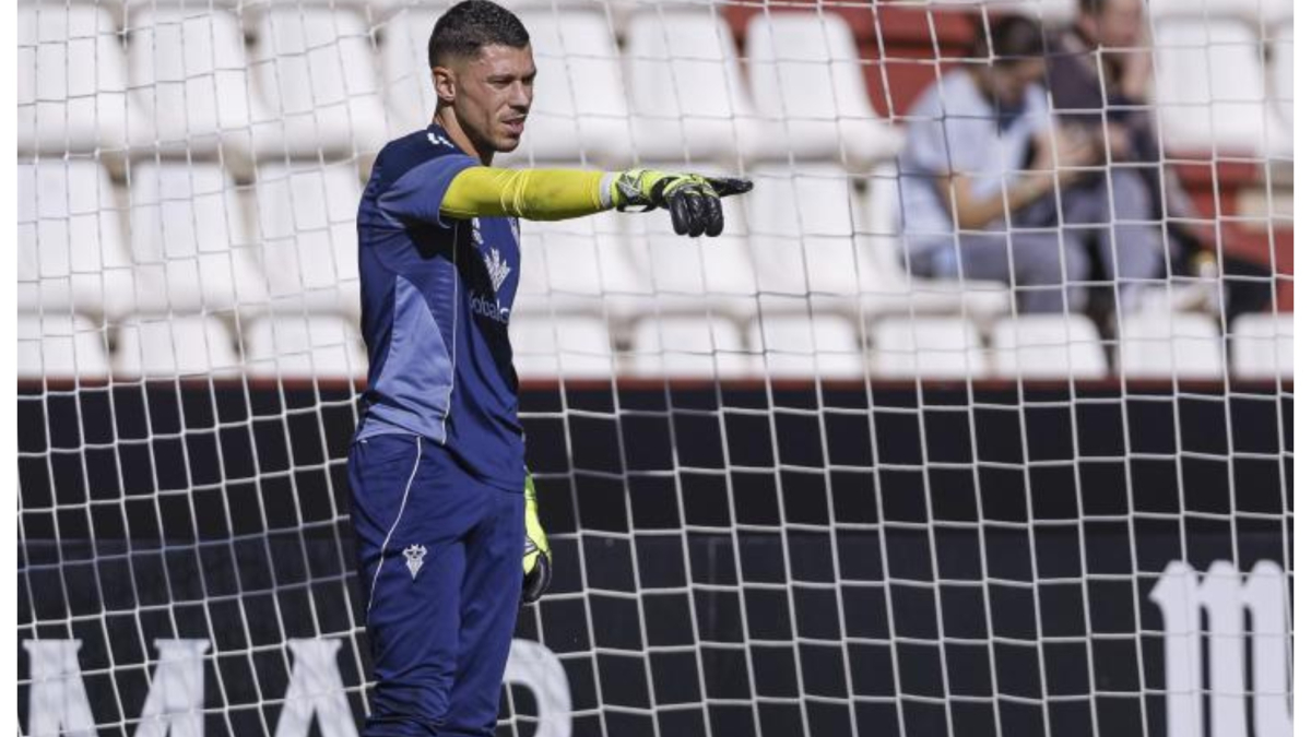 El Granada cierra el fichaje de Raúl Lizoain