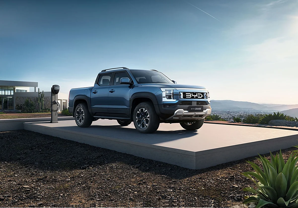BYD Shark: la pick-up híbrida enchufable llega con 436 CV y 790 kg de carga útil