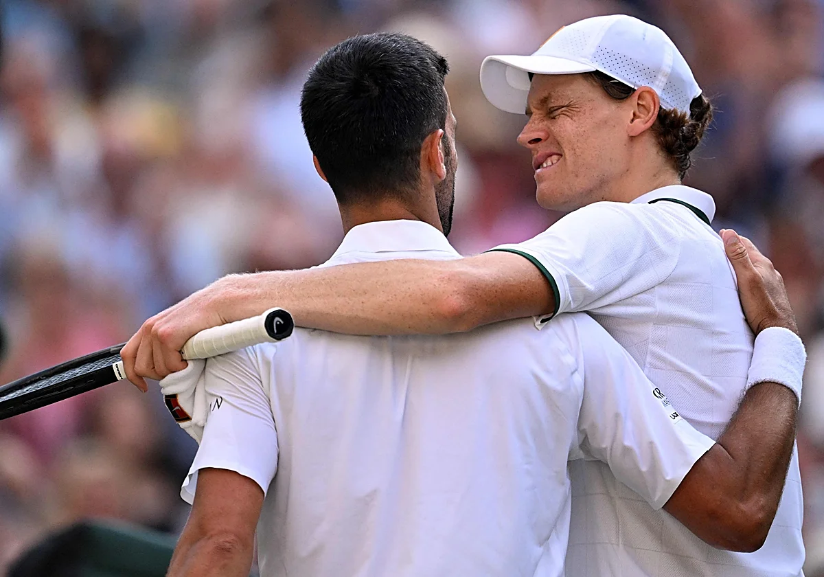 Sinner arrolla a Djokovic y se cita con Zverev en la final de Wimbledon