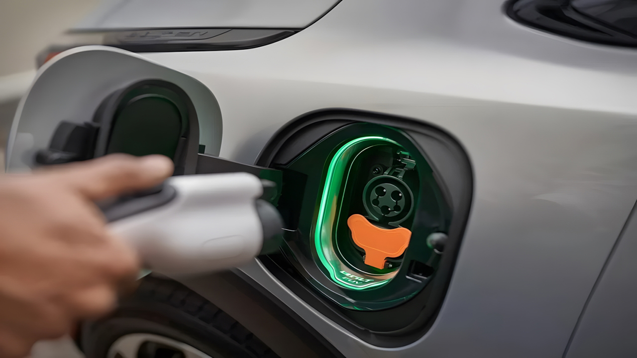 Todos miran la batería al comprar un coche eléctrico usado, pero la avería de 12.000 euros suele estar en otro sitio
