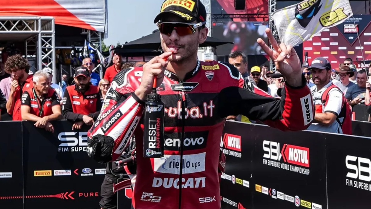 Lecuona rompe la racha triunfal de 25 victorias de Bulega