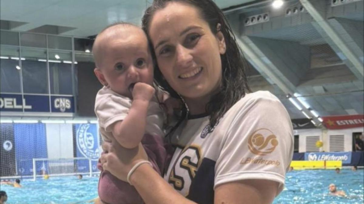 Judith Forca, la primera waterpolista española en volver a la élite tras ser madre