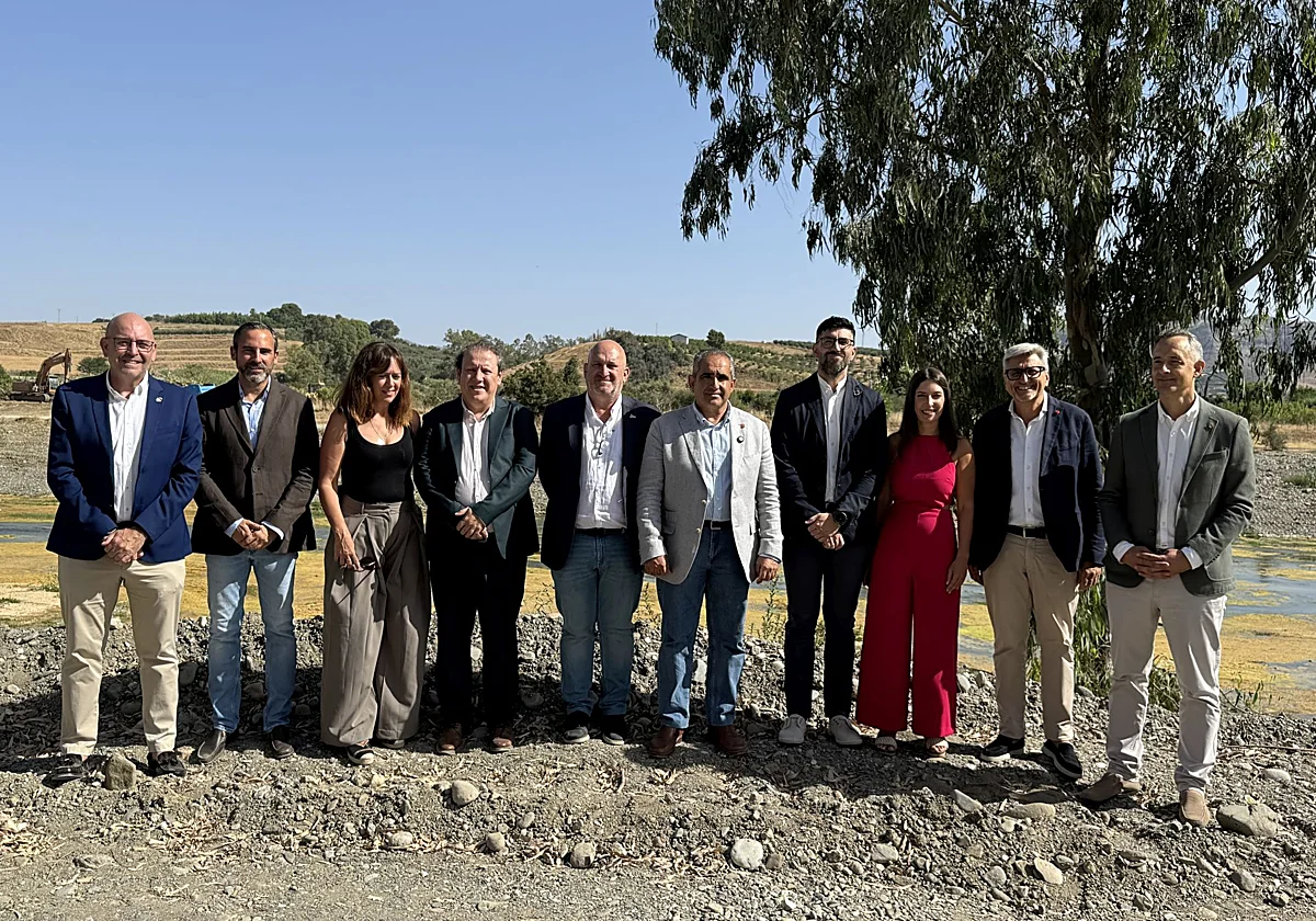 El PSOE exige una fecha concreta para la ampliación de la autovía hasta el cruce de Zalea