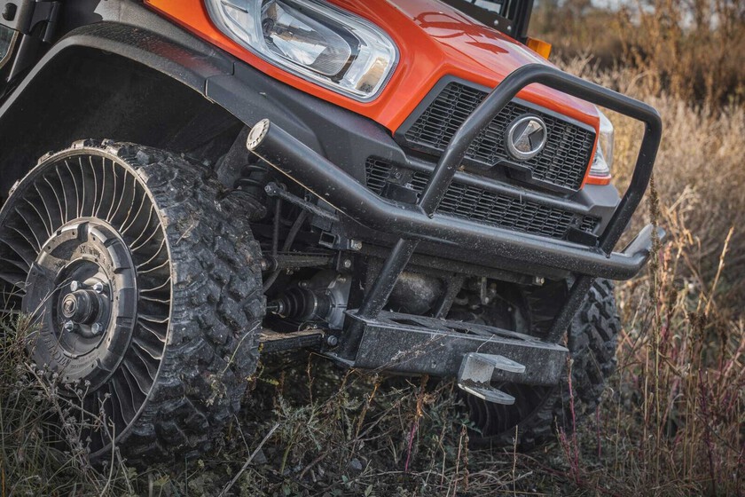 Michelin ha inventado unos neumáticos indestructibles sin aire. Y no, no los podrás montar en tu coche