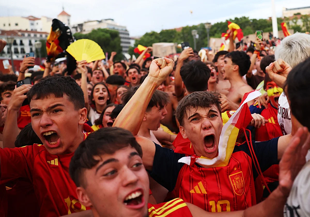 El 14 de julio fue español
