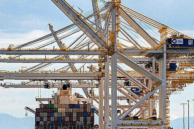 ACS gana en Canadá un megapuerto de 2.200 millones de euros
