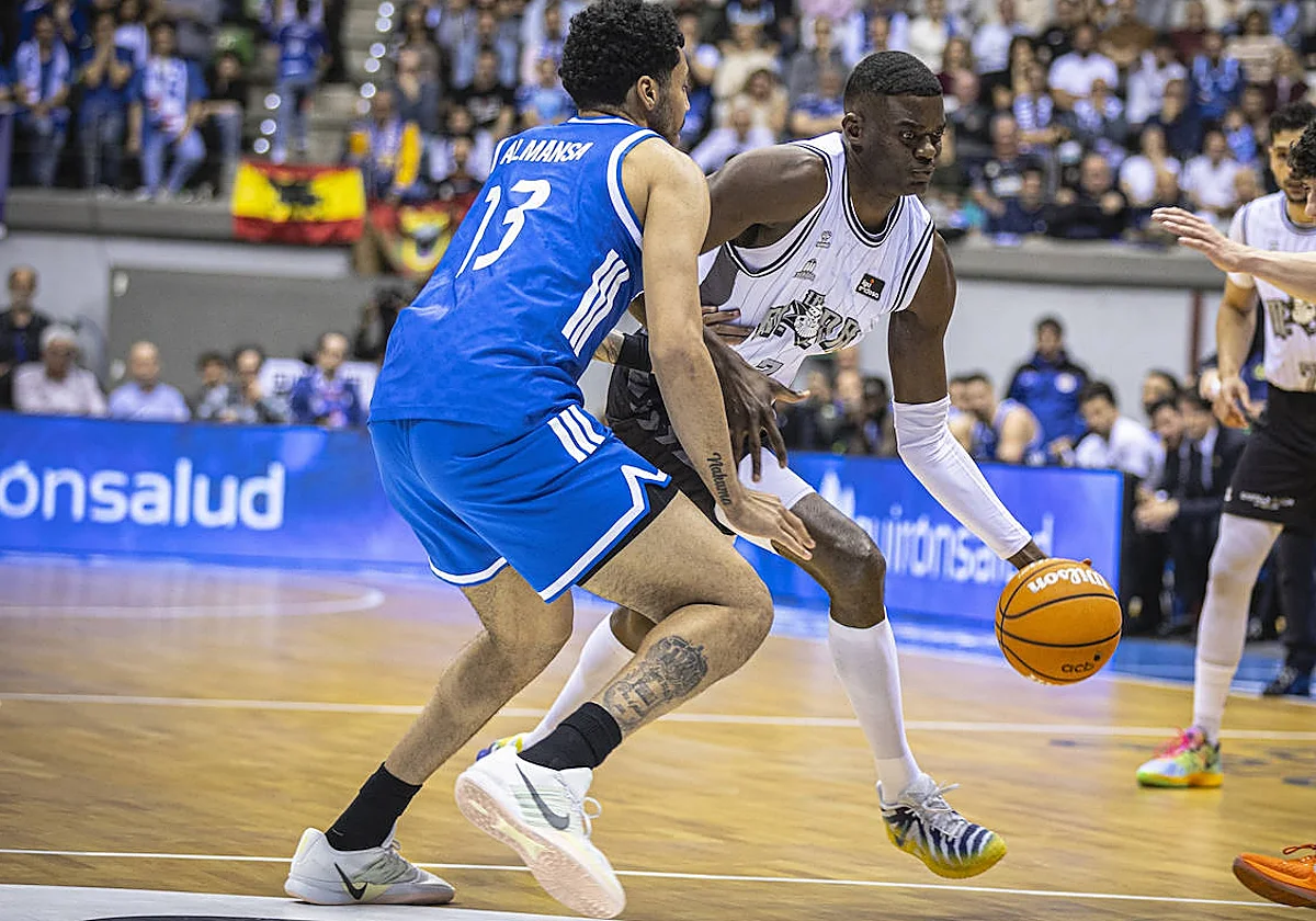 Yannick Nzosa, ¿plaza fija o comodín?
