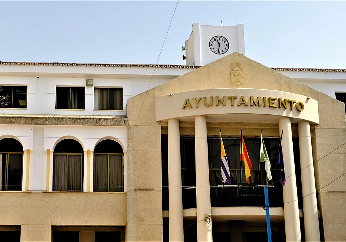 Rincón de la Victoria revisa la titularidad de los vados permanentes
