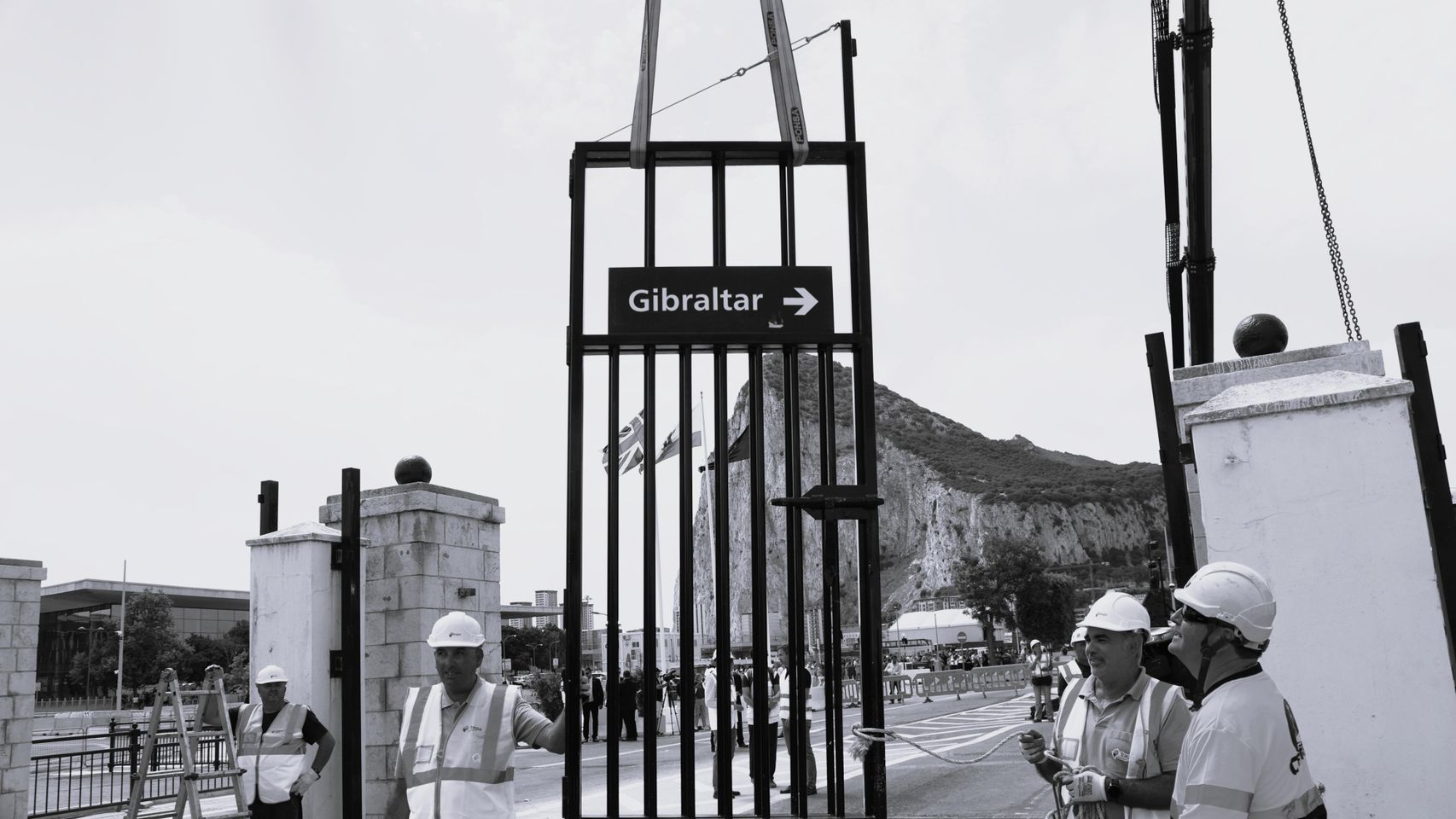 Con verja o sin verja, las Cortes deben tener la última palabra sobre Gibraltar