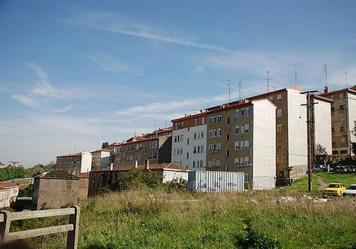 Detenido por golpear a su pareja y atacar con una catana al padre de ésta en Vizcaya