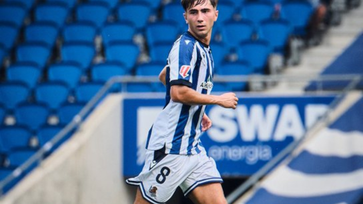 Mikel Rodríguez, cerca del Deportivo Alavés