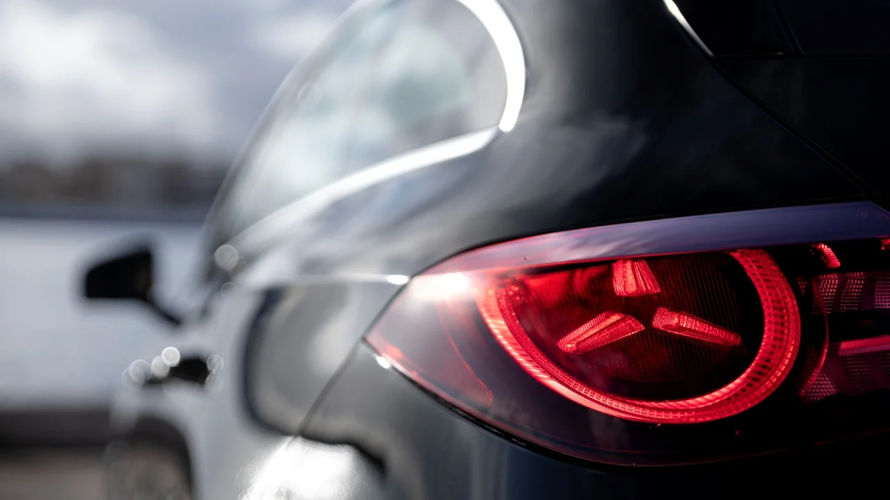 Los expertos coinciden: estos coches eléctricos son los más recomendados para viajes familiares de verano