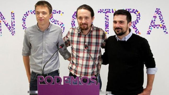 Ramón Espinar llama "pedazo de mierda" a Pablo Iglesias por vejar a su padre, condenado por las 'tarjetas black'