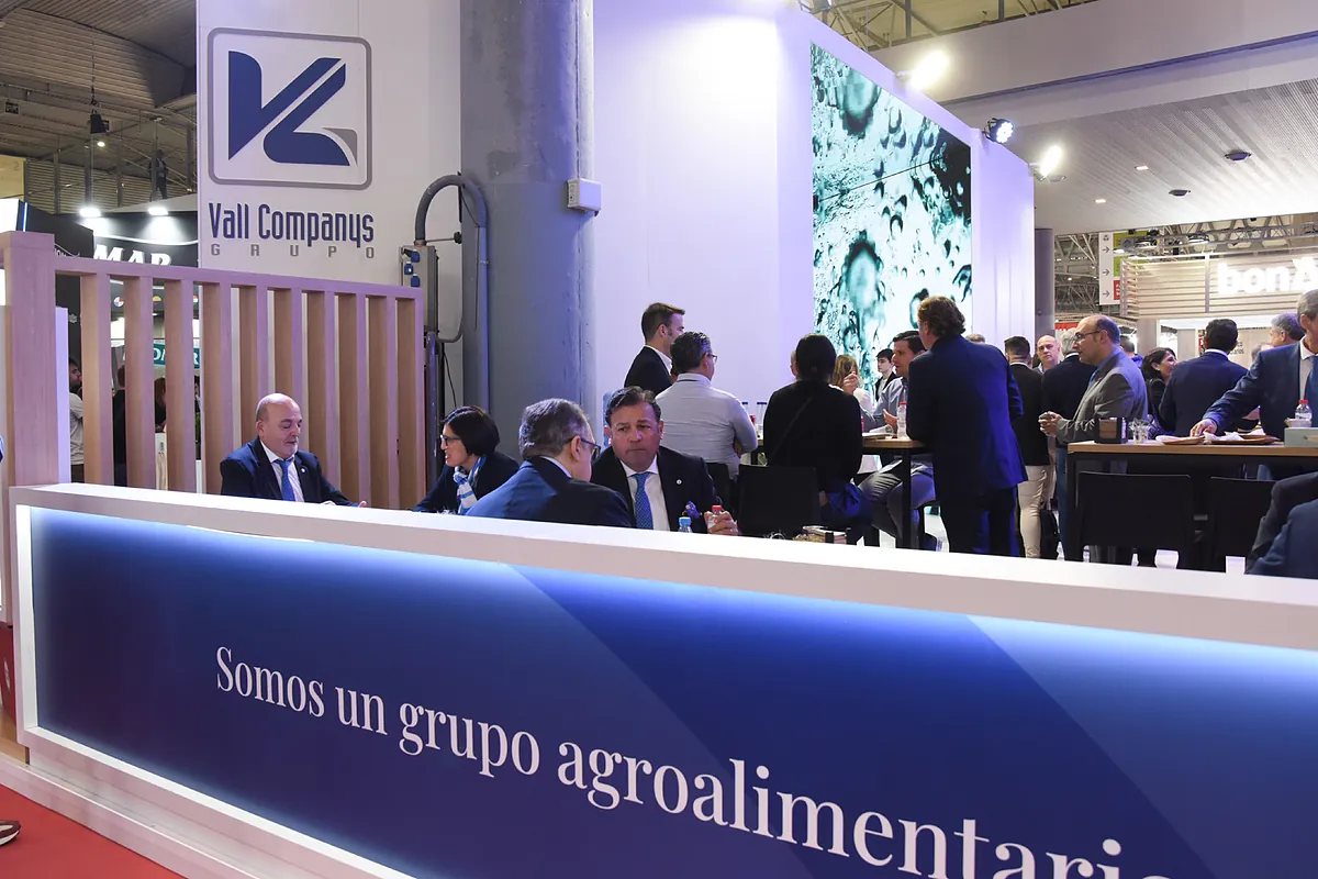 Vall Companys baja a la mitad inversiones y dividendos por la peste porcina