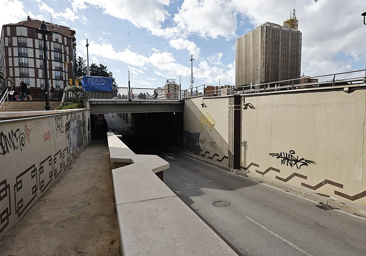 Málaga contrata una nueva fase de la obra del colector histórico, en la margen del Guadalmedina