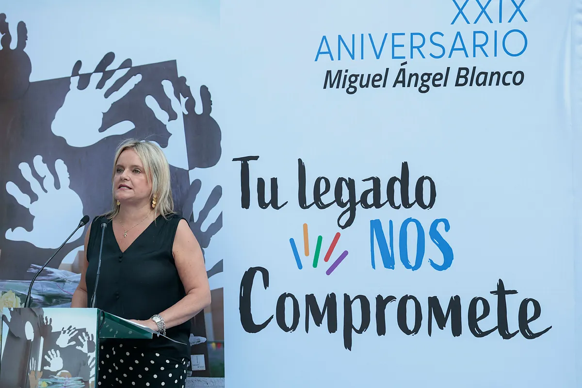 Los que han ensuciado las manos blancas