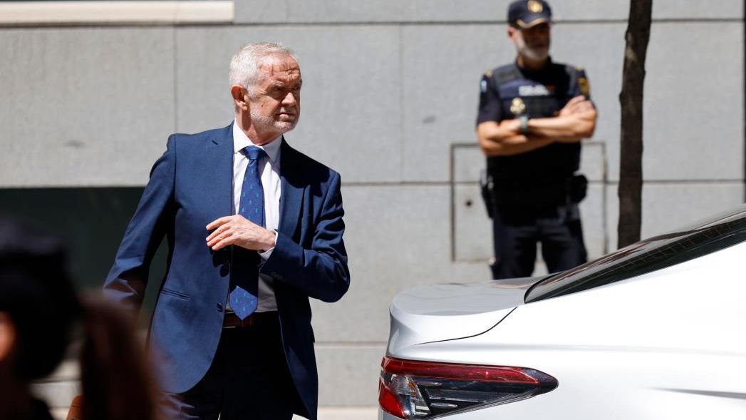 El DAO, acorralado, implica al ministro Marlaska y a Mercedes González: alega que la UCO "no debe ser proactiva" al investigar