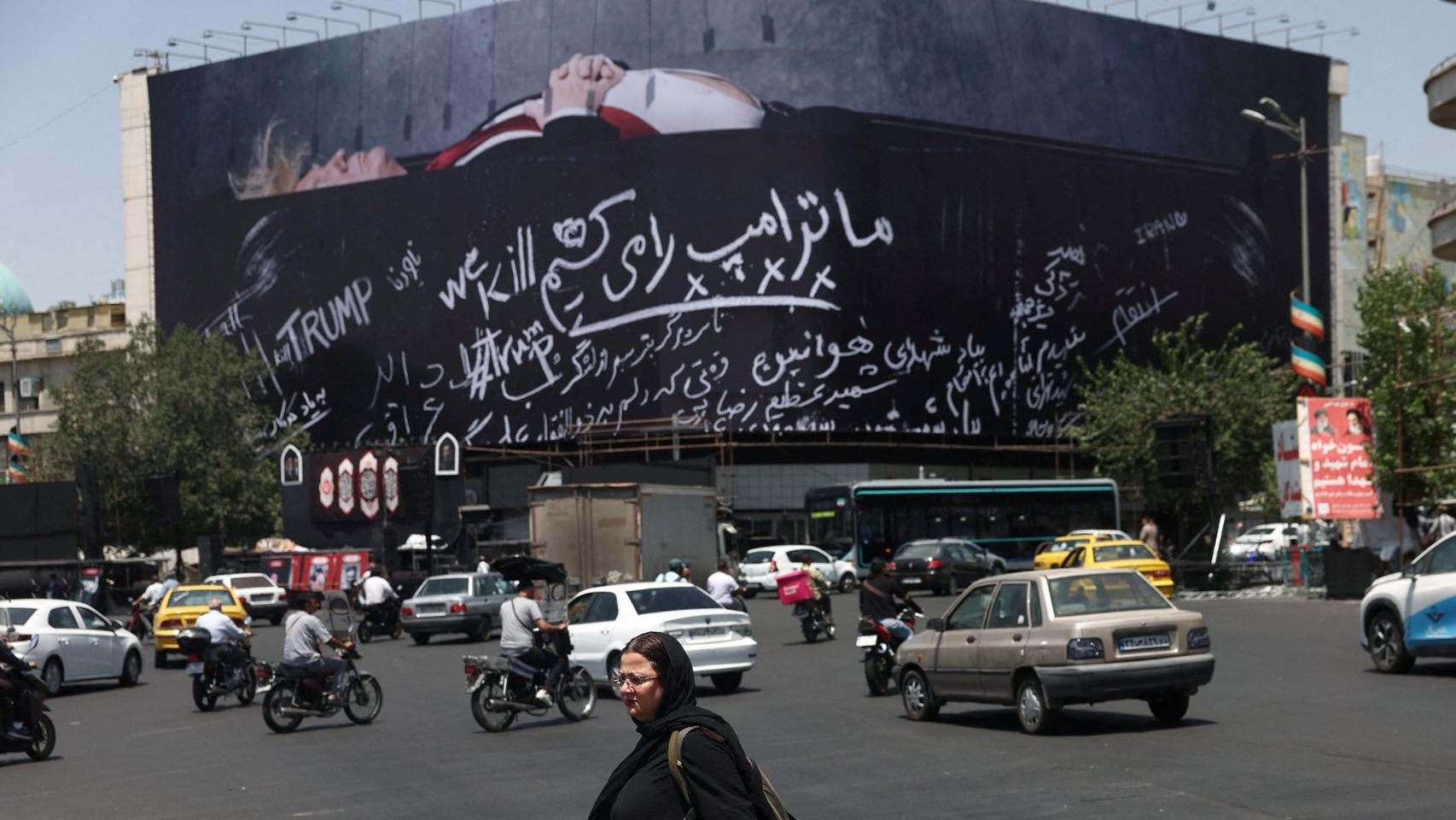 Trump presume de que Irán ha liberado a una ciudadana de EEUU en plena escalada bélica aunque Teherán lo niega
